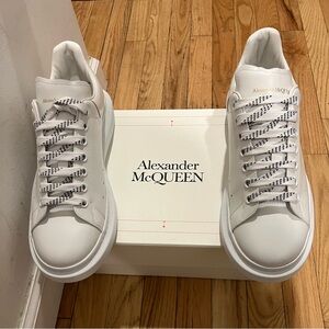 ALEXANDEE MCQUEEN WHITE SNEAKERS - MEN
